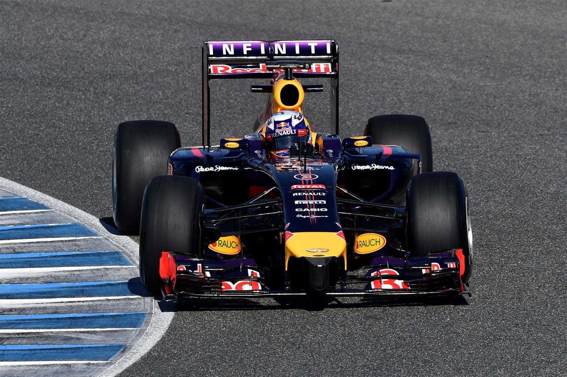 Red Bull Vive problemas sérios além dos problemas dos motores Renault