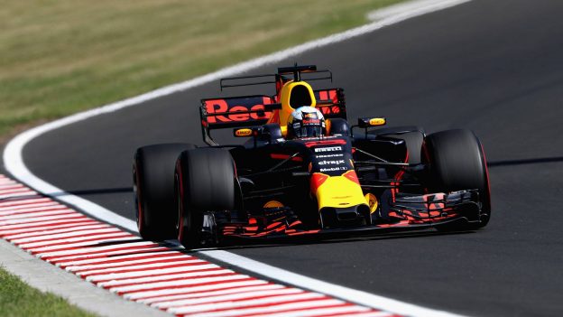 Daniel Ricciardo pode ser a pedra no sapato na tentativa de Hamilton de igualar recorde de Poles