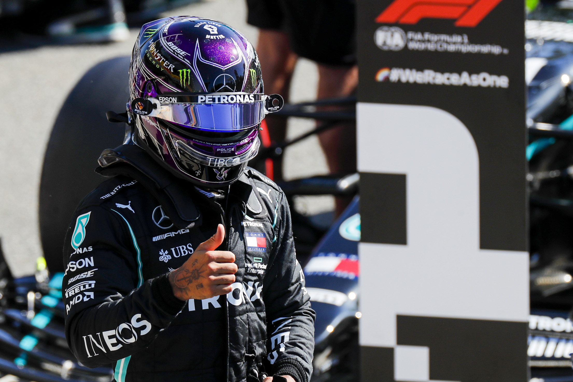 Lewis Hamilton conquista 94ªpole da carreira e estabelece novo recorde em Monza