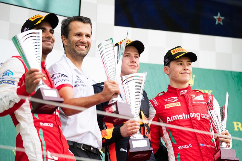 Hi-Tech conquista as 2 vitórias na Rodada Dupla da Formula 3 em Silverstone